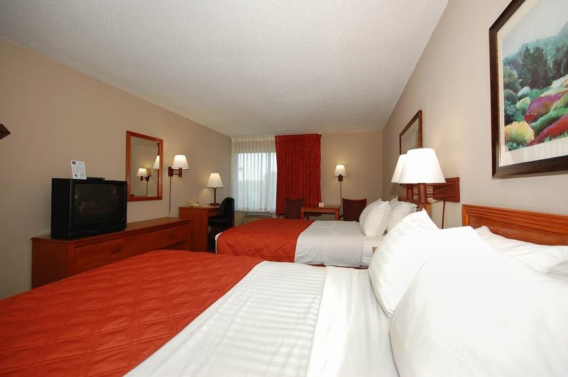 Best Western - Lawrence, KS
