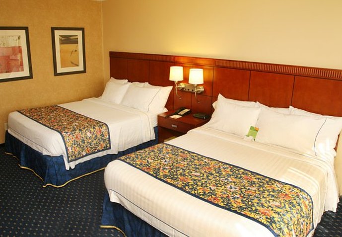 Courtyard By Marriott Columbus West - Columbus, OH