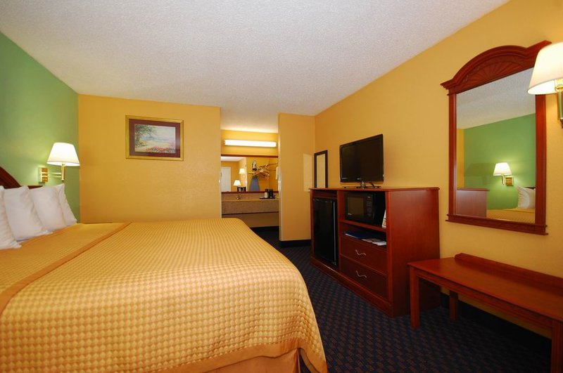 Best Western - Grove City, OH