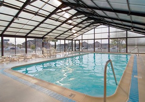 Quality Inn & Suites - Orland Park, IL