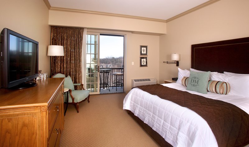 Diamond Mills Hotel & Tavern - Saugerties, NY
