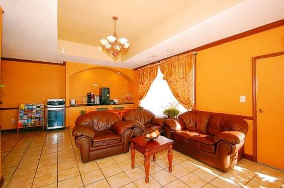 Coachlight Inn Motel - Brenham, TX