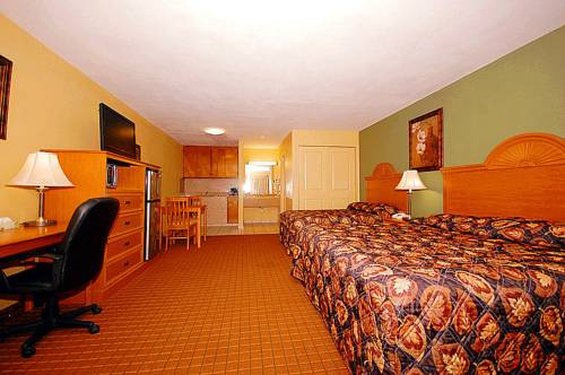 Coachlight Inn Motel - Brenham, TX