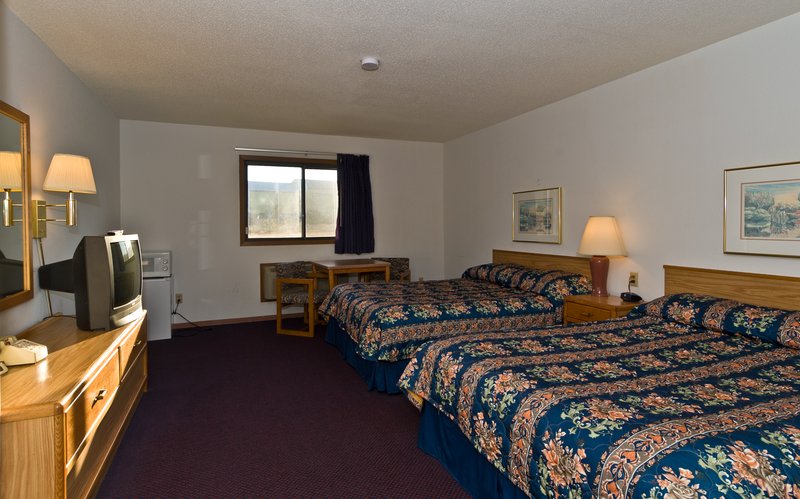 Econo Lodge - Brainerd, MN