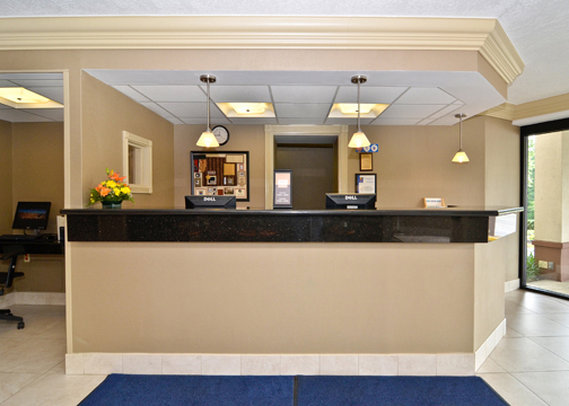 Comfort Inn & Suites