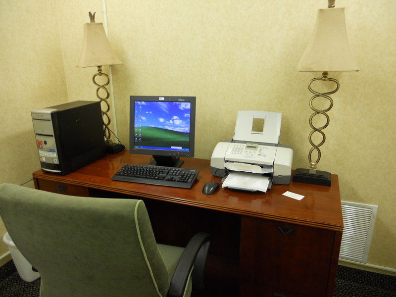 HOLIDAY INN - Hazlet, NJ