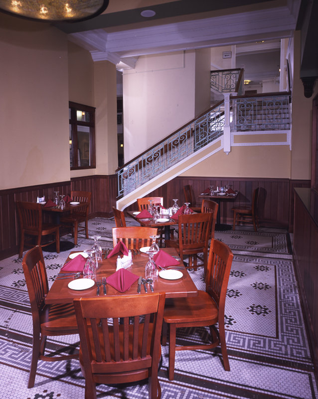 Plains Hotel - Cheyenne, WY