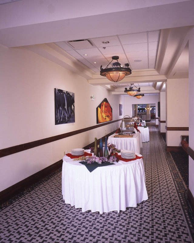 Plains Hotel - Cheyenne, WY