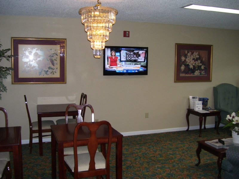 Americas Best Value Inn - Hazlehurst, GA