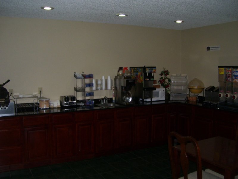 Americas Best Value Inn - Hazlehurst, GA