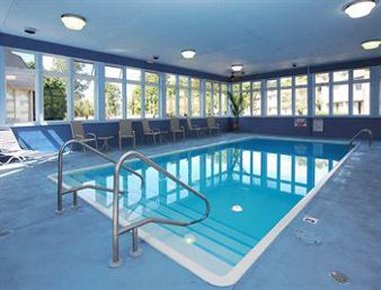 Days Inn By Wyndham Albion - Albion, MI