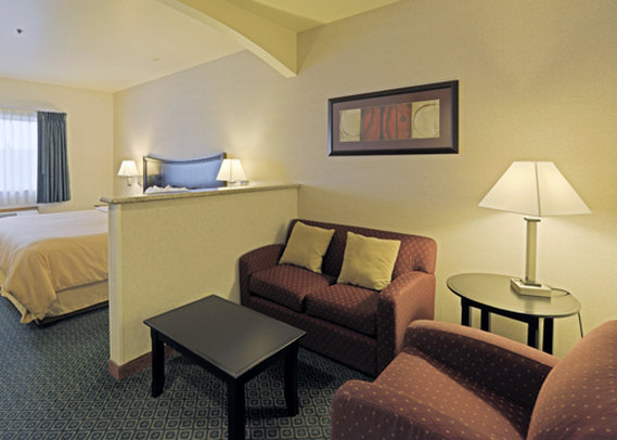 Comfort Suites Portland Airport