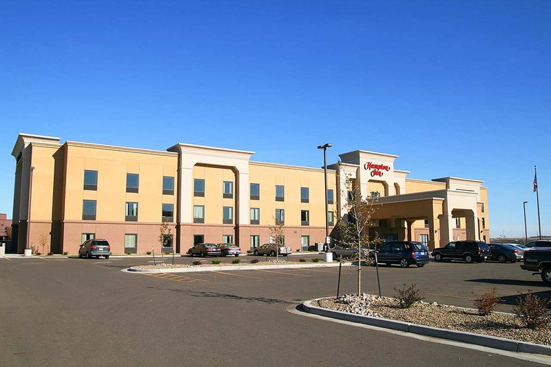 Hampton Inn Bismarck - Bismarck, ND