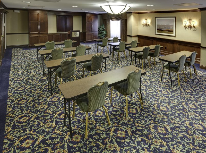 Hampton Inn & Suites Cleveland-Beachwood - Beachwood, OH