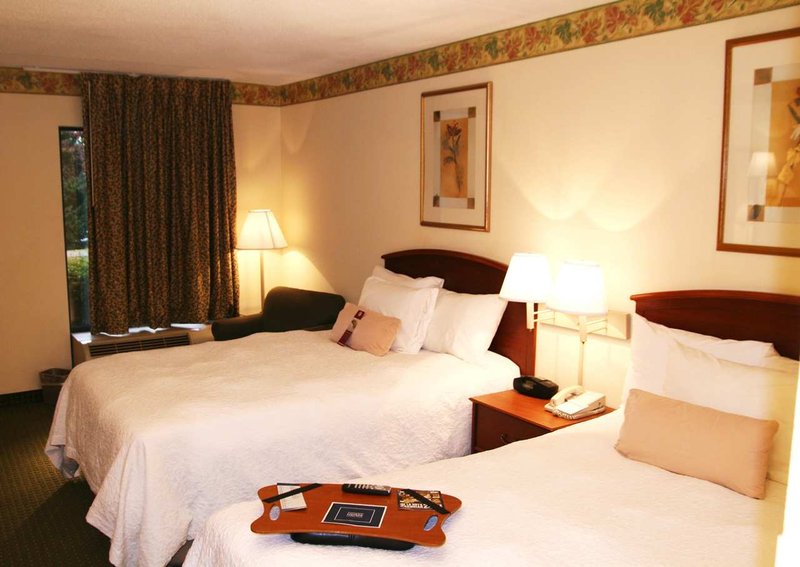 Hampton Inn - Calhoun, GA
