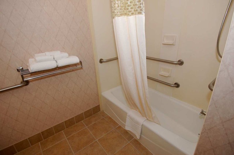 Hampton Inn Raleigh/Town Of Wake Forest - Wake Forest, NC