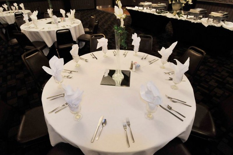 Holiday Inn LOUISVILLE-NORTH (CLARKSVILLE) - Clarksville, IN