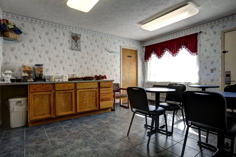 America's Best Value Inn Decatur - Decatur, IN
