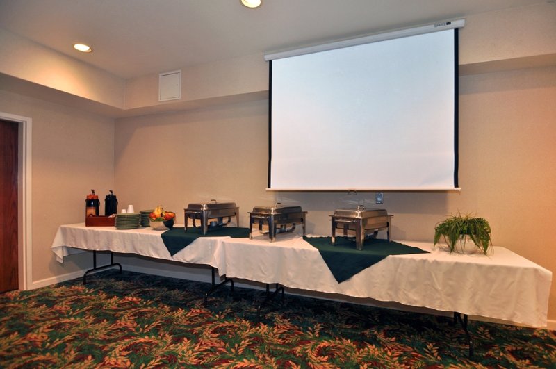 Best Western Plus-Villa Del - Patterson, CA