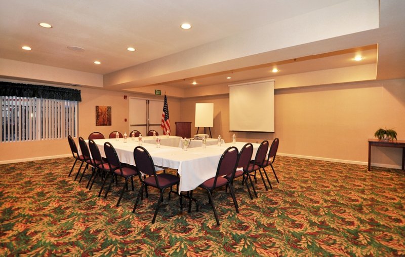 Best Western Plus-Villa Del - Patterson, CA