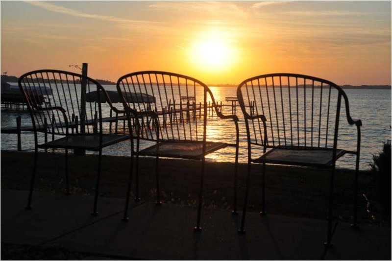 South Shore Inn - Clear Lake, IA