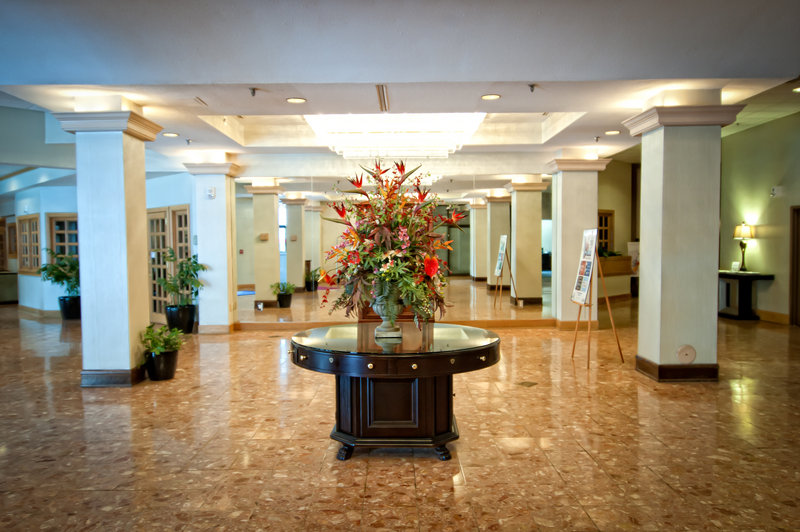 High Point Plaza Hotel - High Point, NC