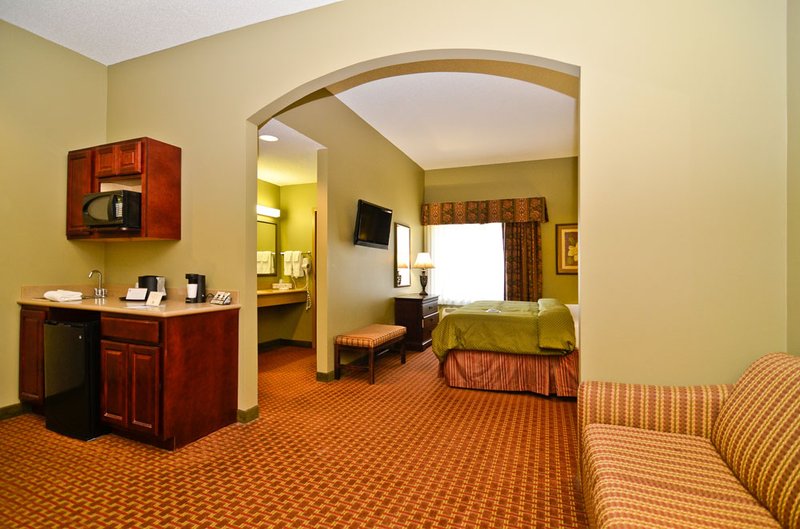 BEST WESTERN PLUS-TWO RIVERS - Demopolis, AL