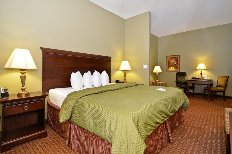 BEST WESTERN PLUS-TWO RIVERS - Demopolis, AL
