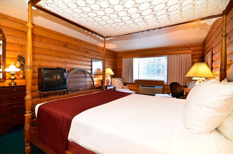 BEST WESTERN-COZY HOUSE - Williamsburg, IA
