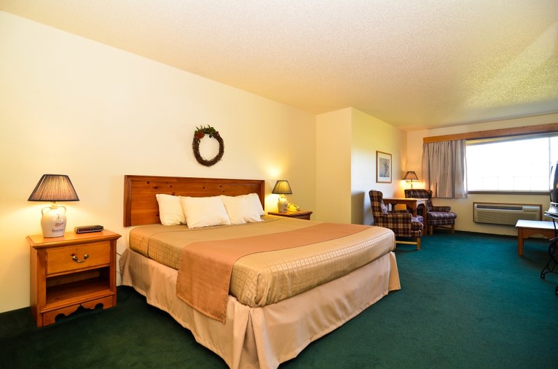 BEST WESTERN-COZY HOUSE - Williamsburg, IA