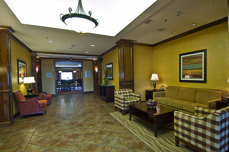 Holiday Inn Express & Suites TUPELO - Tupelo, MS