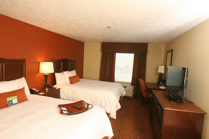Hampton Inn-Fargo - Fargo, ND