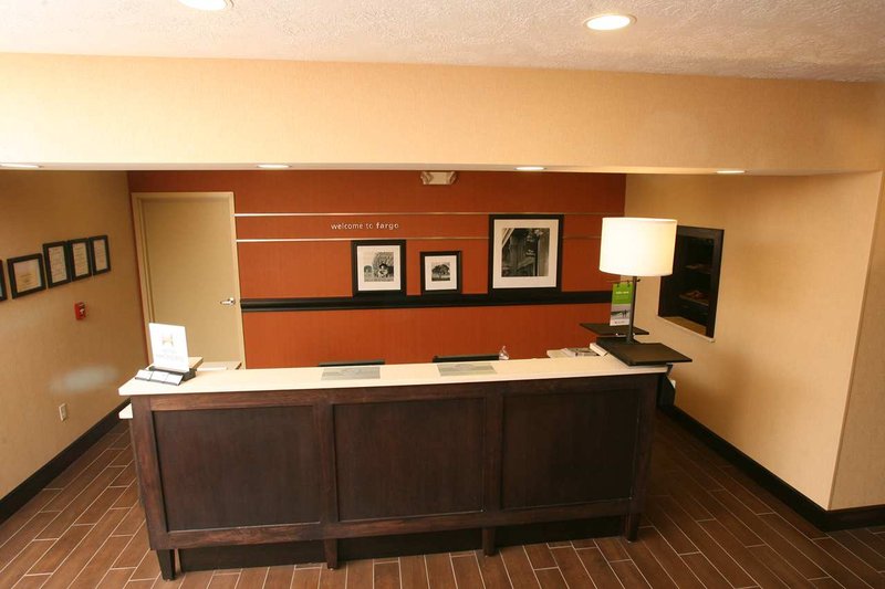 Hampton Inn-Fargo - Fargo, ND