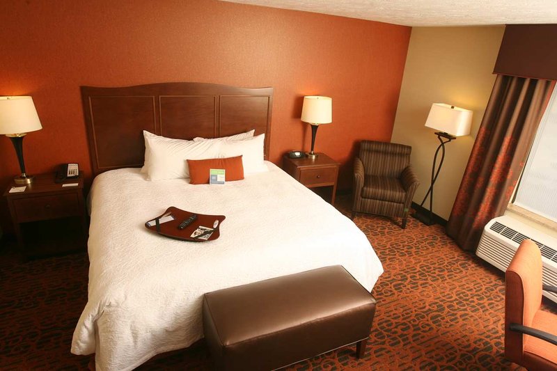 Hampton Inn-Fargo - Fargo, ND