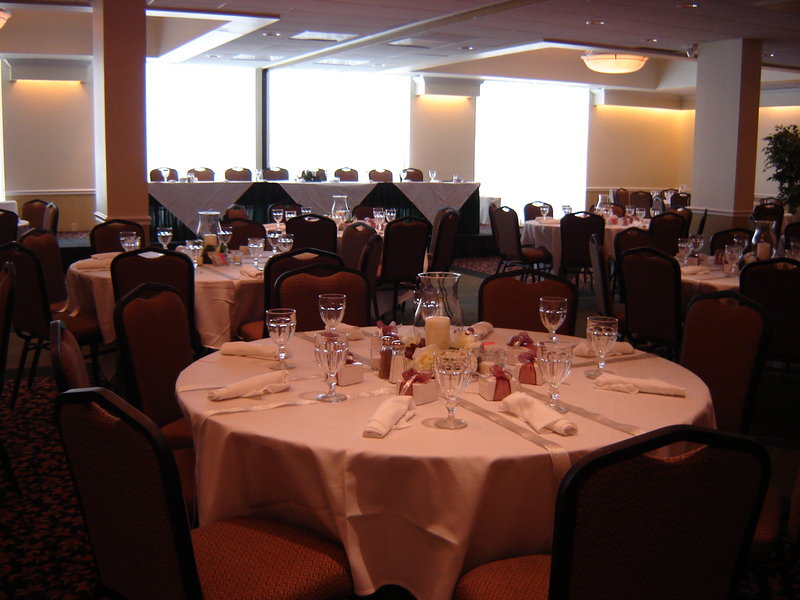 BEST WESTERN Airport Plaza Inn & Conference Center - Bridgeton, MO