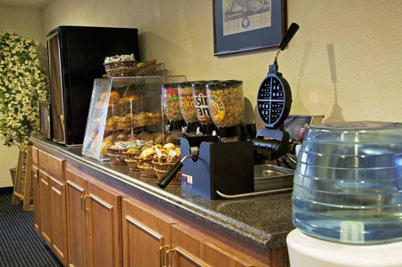 Avellino's At Venice Inn - Hagerstown, MD