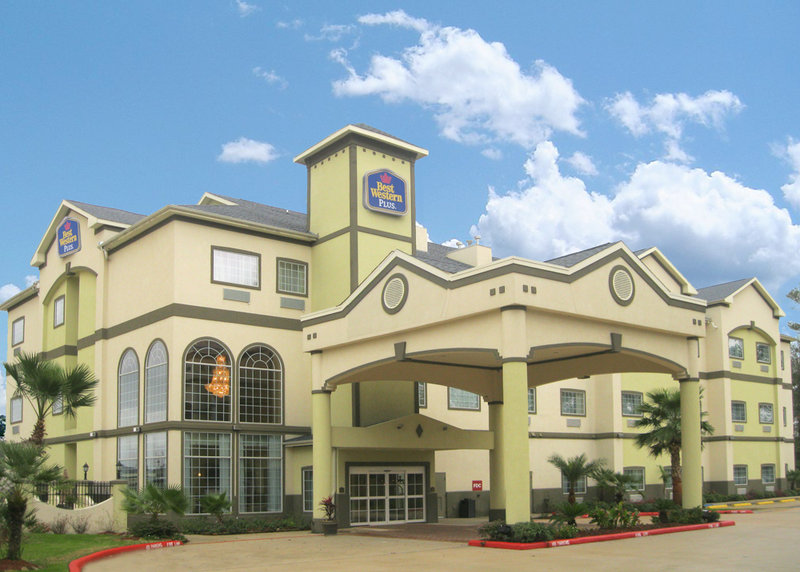 Best Western Plus - New Caney, TX