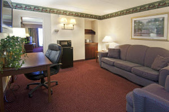 Americas Best Value Inn & Suites-Shakopee-Minneapolis - Shakopee, MN