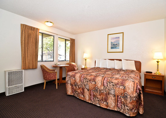 Rodeway Inn - Lompoc, CA