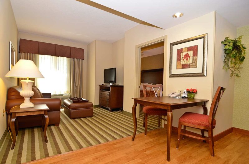 Homewood Suites Dover - Dover, NH