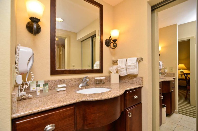 Homewood Suites Dover - Dover, NH