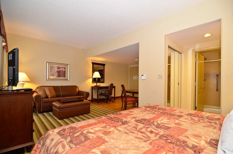 Homewood Suites Dover - Dover, NH