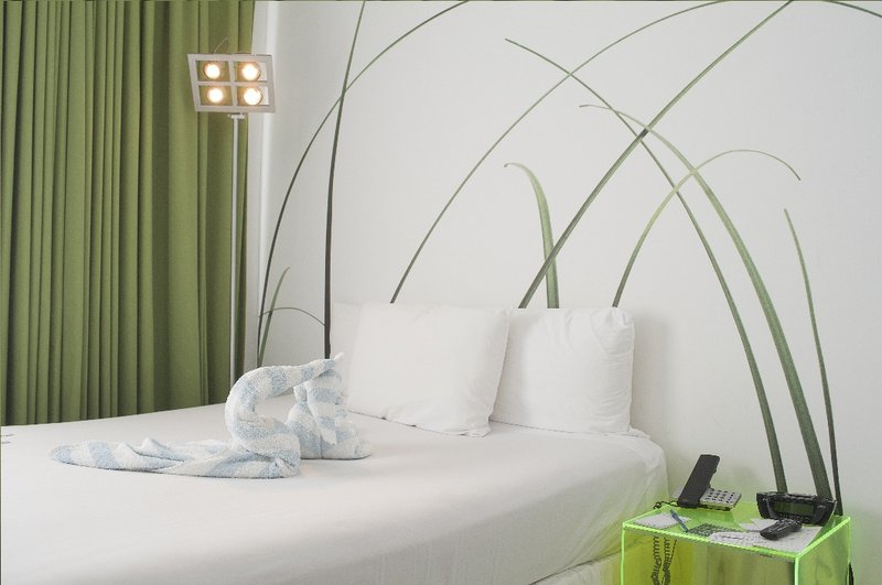 Penguin Hotel Miami Beach Hotels