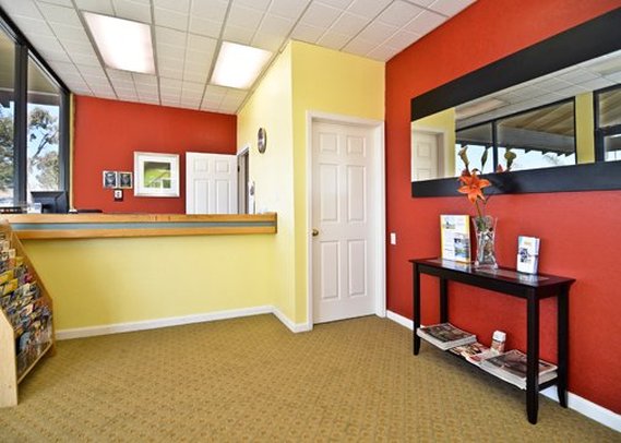 Rodeway Inn - Lompoc, CA