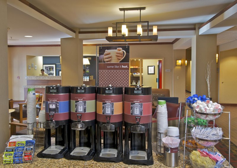 Hampton Inn Anchorage - Anchorage, AK