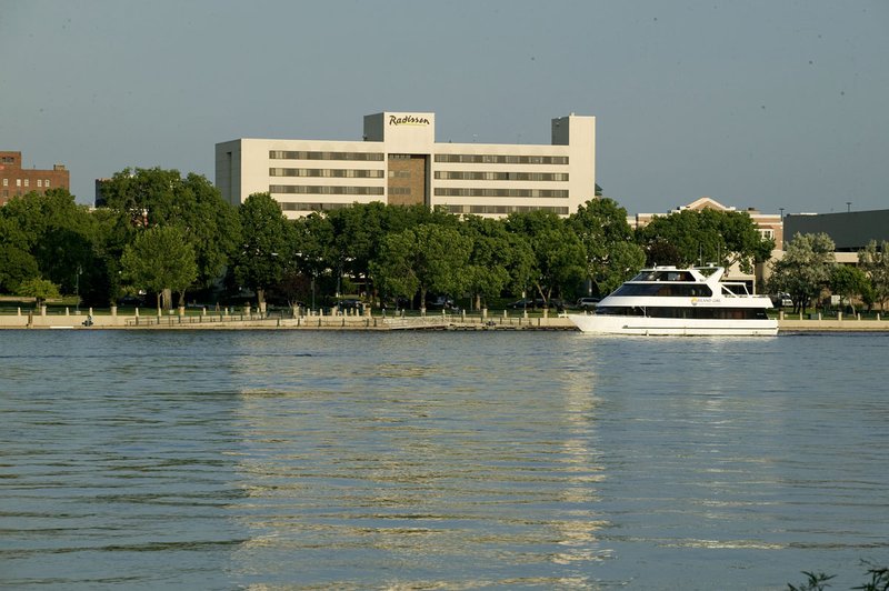 Radisson Hotel La Crosse - La Crosse, WI