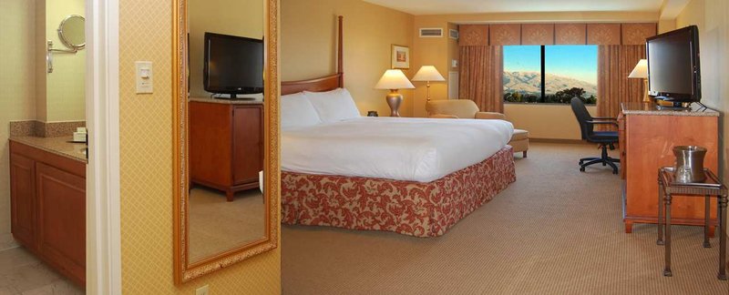 Doubletree By Hilton Hotel Newark-Fremont - Newark, CA