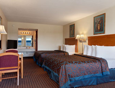 Days Inn - Salina, KS