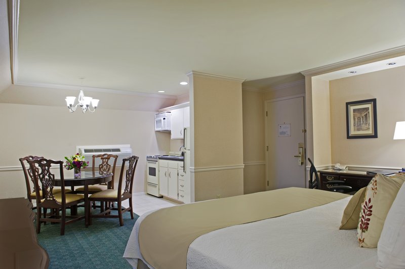 BEST WESTERN PLUS Heritage Inn - Bellingham, WA