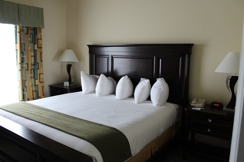 Holiday Inn Express & Suites COCOA - Cocoa, FL